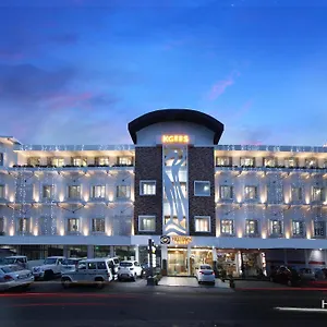 3* Hotel Kgees - Hill Town
